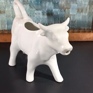 Vtg.Hoan Porcelain Traditional French Cow Creamer